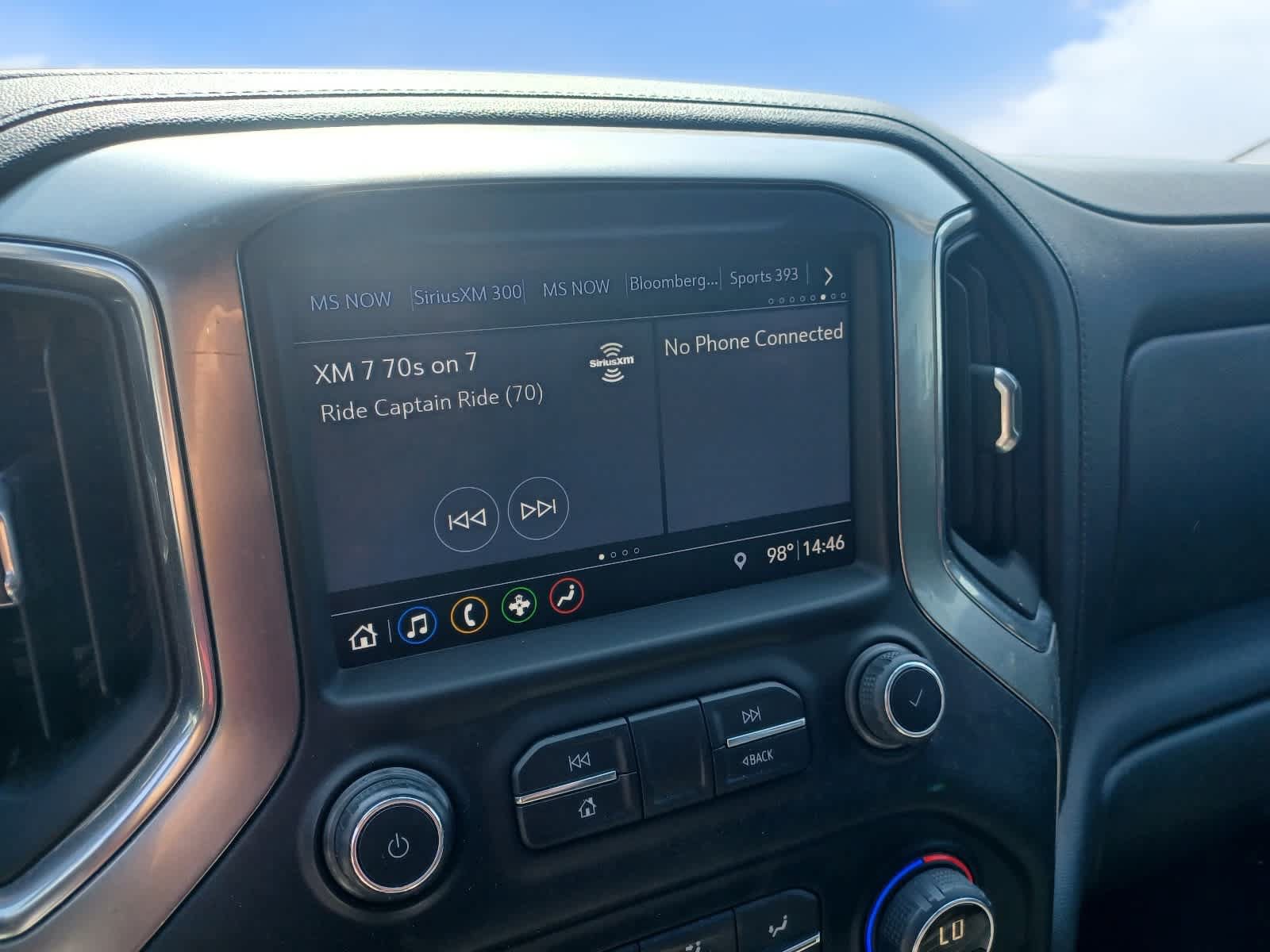 Certified 2019 Chevrolet Silverado 1500 LTZ w/ LTZ Plus Package AWD/4WD image 13