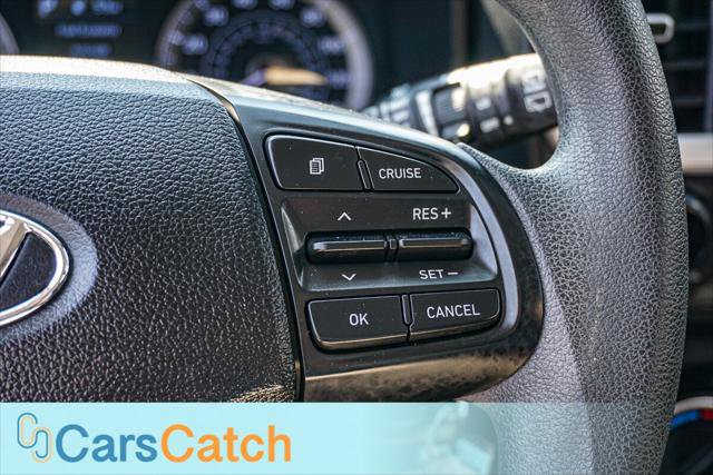 Used 2022 Hyundai Venue SE FWD image 24