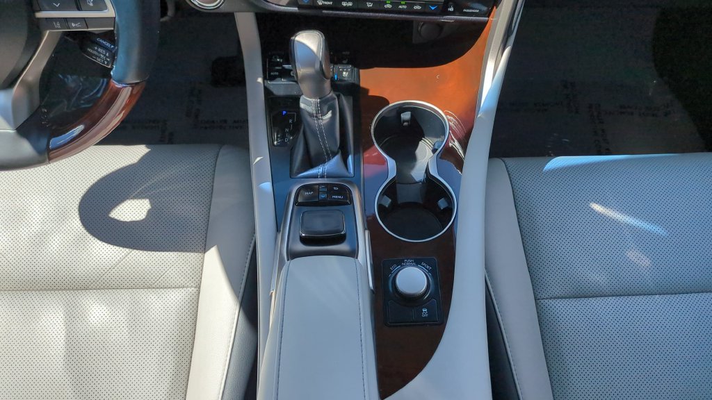 Used 2019 Lexus RX 350 FWD w/ Navigation Package image 15