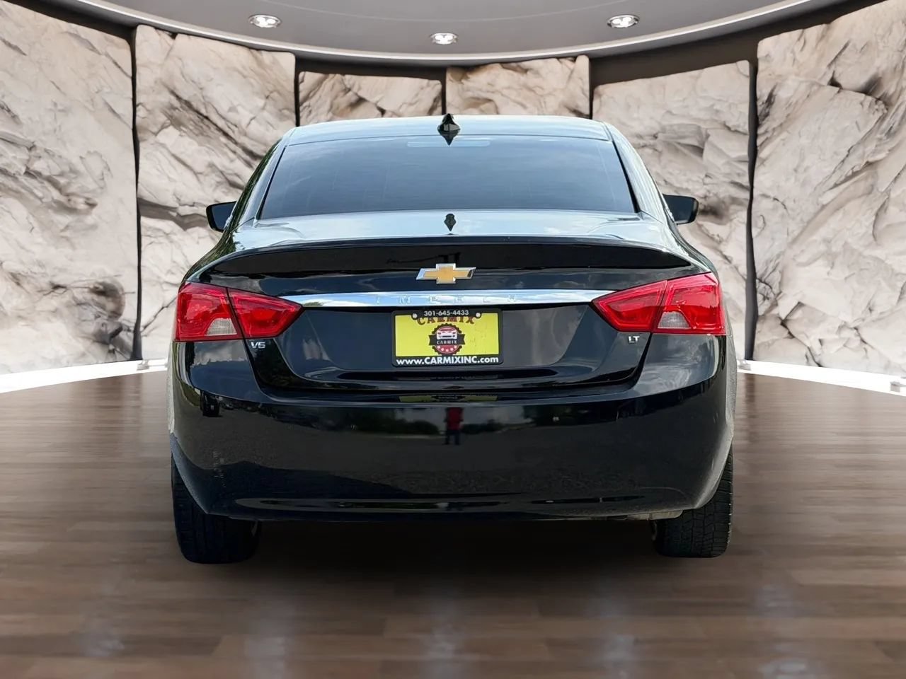Used 2019 Chevrolet Impala LT FWD image 12