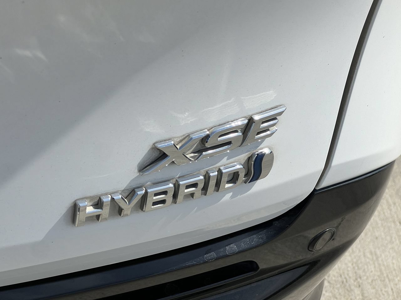 Used 2021 Toyota Sienna XSE FWD image 5