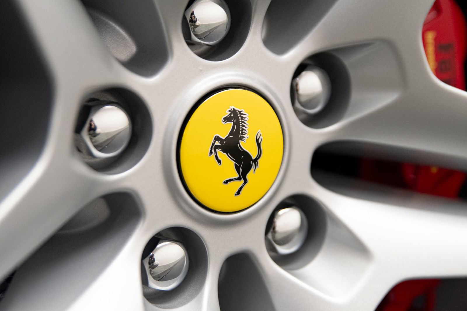 Used 2024 Ferrari SF90 Spider AWD/4WD image 36