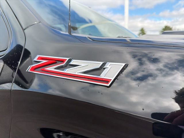 Used 2024 Chevrolet Silverado 1500 LT Trail Boss w/ Convenience Package II image 4