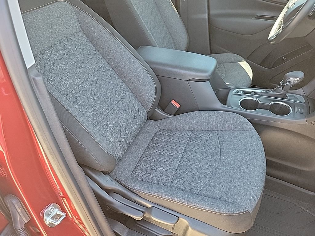 Used 2024 Chevrolet Equinox LT w/ LPO, Floor Liner Package image 41