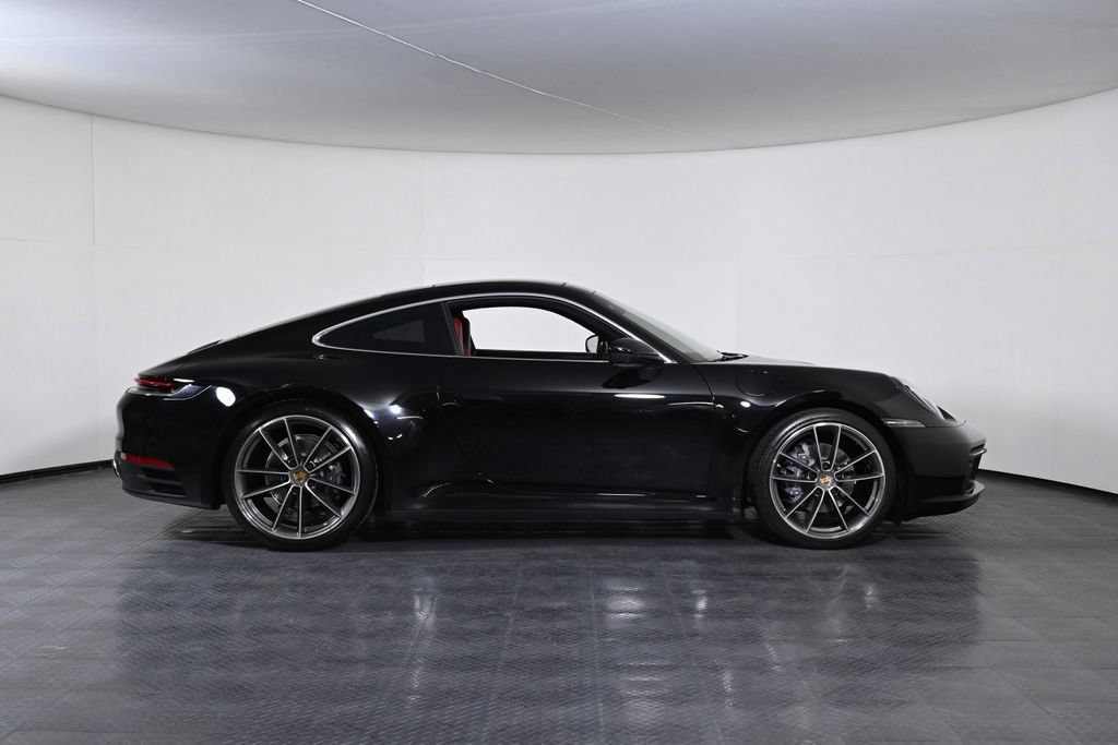 Certified 2022 Porsche 911 Carrera RWD image 8
