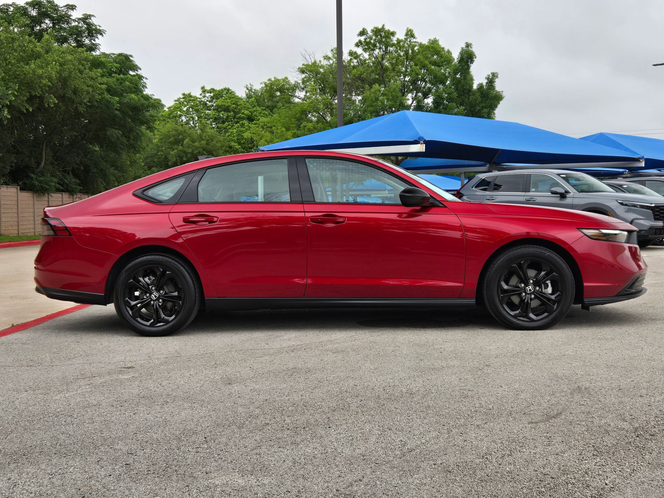 Certified 2025 Honda Accord SE image 2