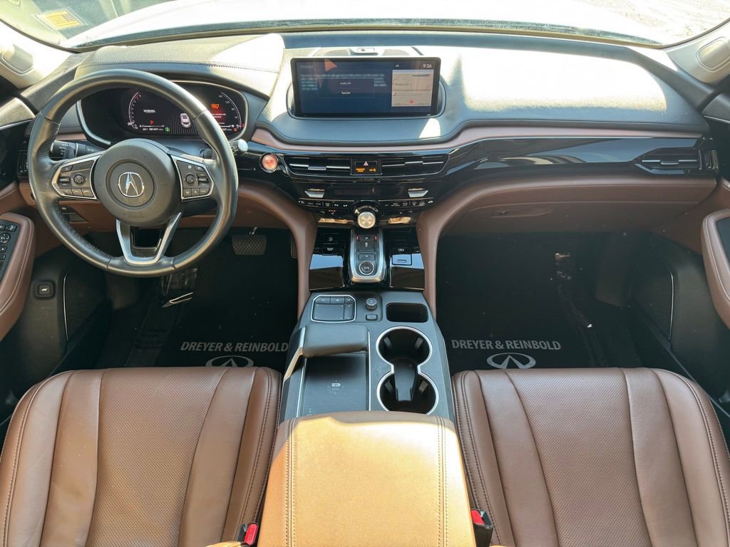 Used 2023 Acura MDX SH-AWD w/ Technology Package image 18