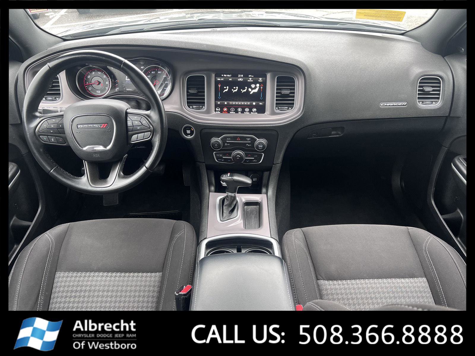 Used 2023 Dodge Charger SXT image 23