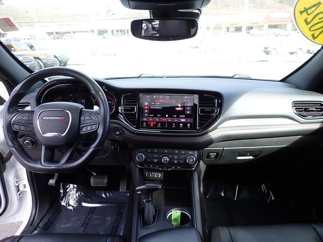 Used 2024 Dodge Durango GT image 17