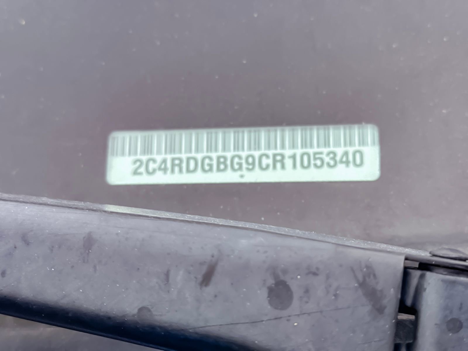 Used 2012 Dodge Grand Caravan SE image 2