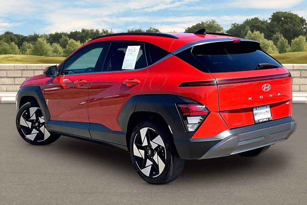 Used 2024 Hyundai Kona Limited image 11