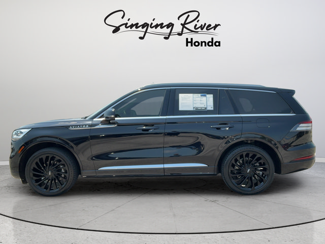 Used 2022 Lincoln Aviator Reserve w/ Equipment Group 201A AWD/4WD image 4
