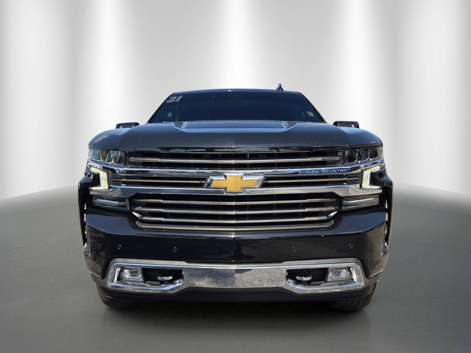 Used 2021 Chevrolet Silverado 1500 High Country AWD/4WD image 2