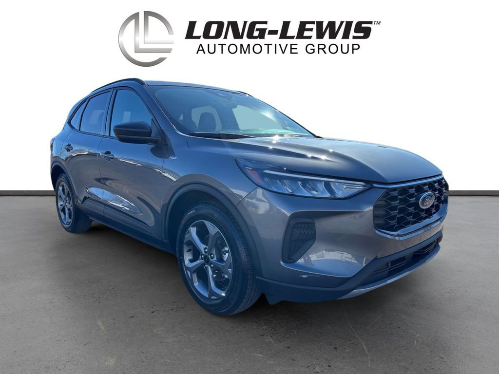 Used 2025 Ford Escape ST-Line w/ Equipment Group 301A image 10