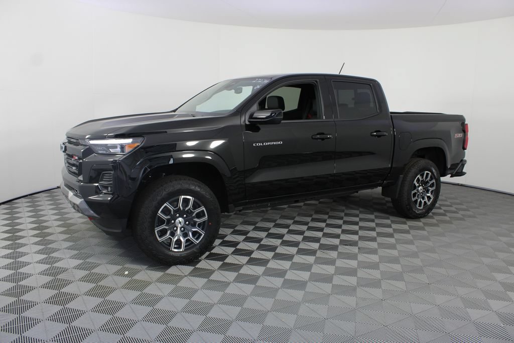 New 2026 Chevrolet Colorado Z71 w/ Z71 Convenience Package 2 AWD/4WD image 2