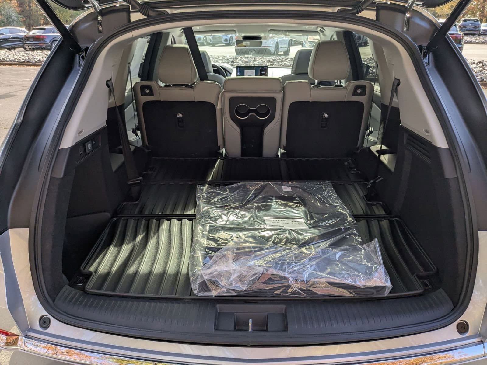 Certified 2026 Acura MDX w/ Technology Package FWD image 27