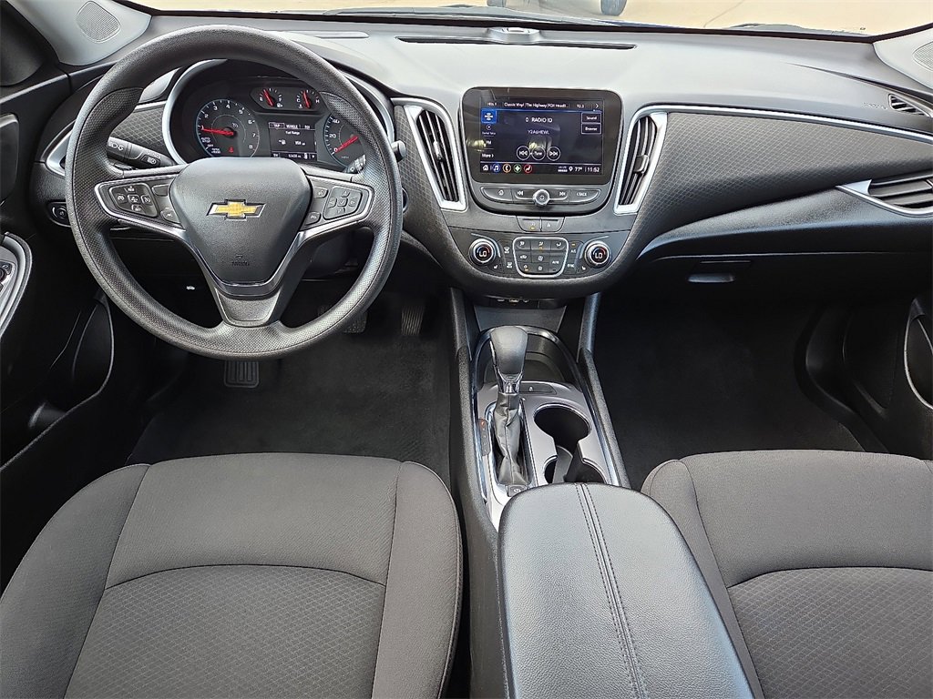 Used 2023 Chevrolet Malibu LT image 11