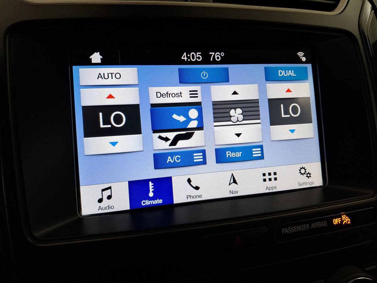 Used 2019 Ford Explorer XLT w/ Equipment Group 201A image 23