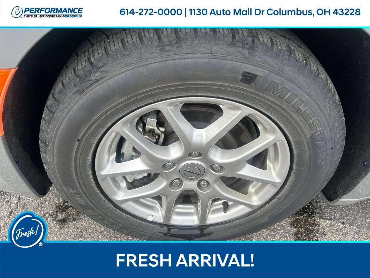 Used 2025 Chrysler Pacifica Select FWD image 10