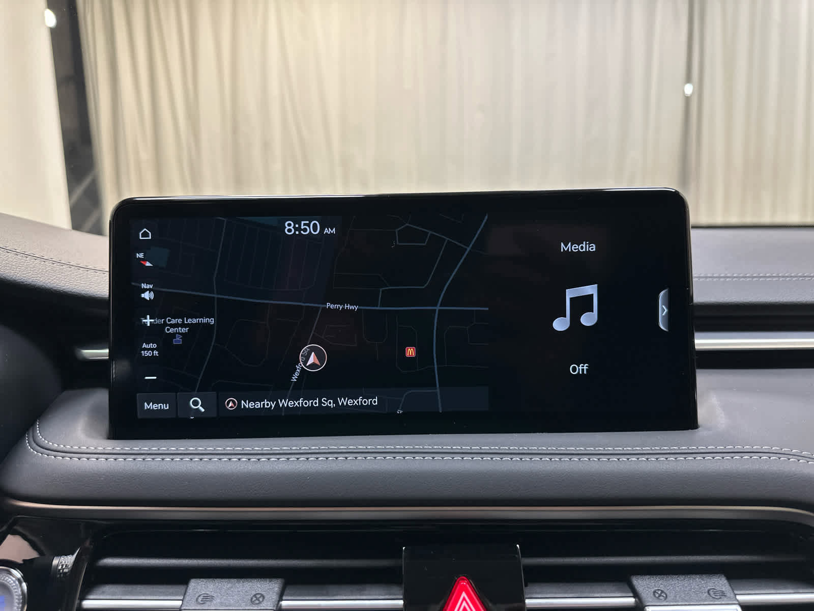 New 2025 Genesis G70 2.5T image 16