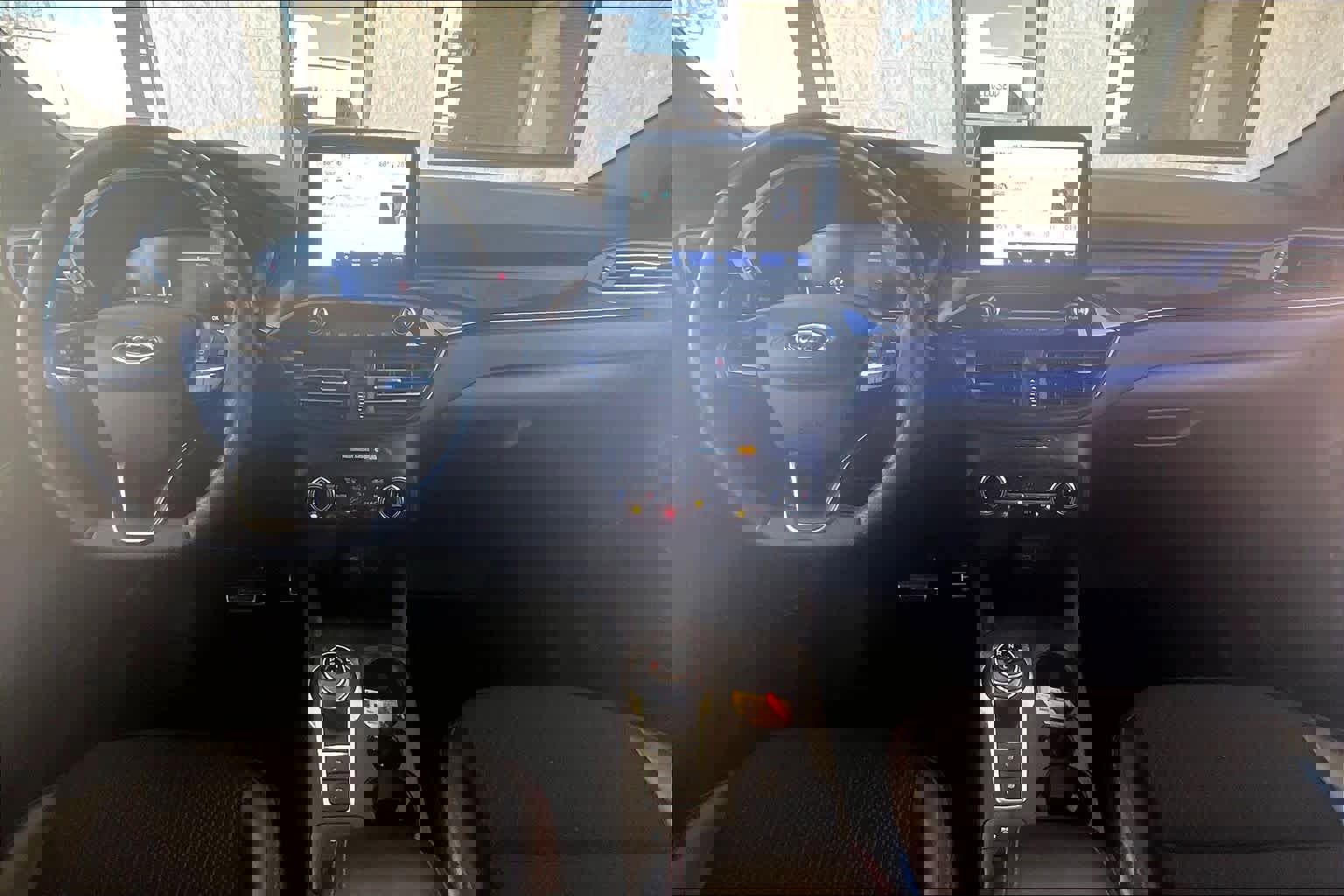 Used 2024 Ford Escape ST-Line image 15