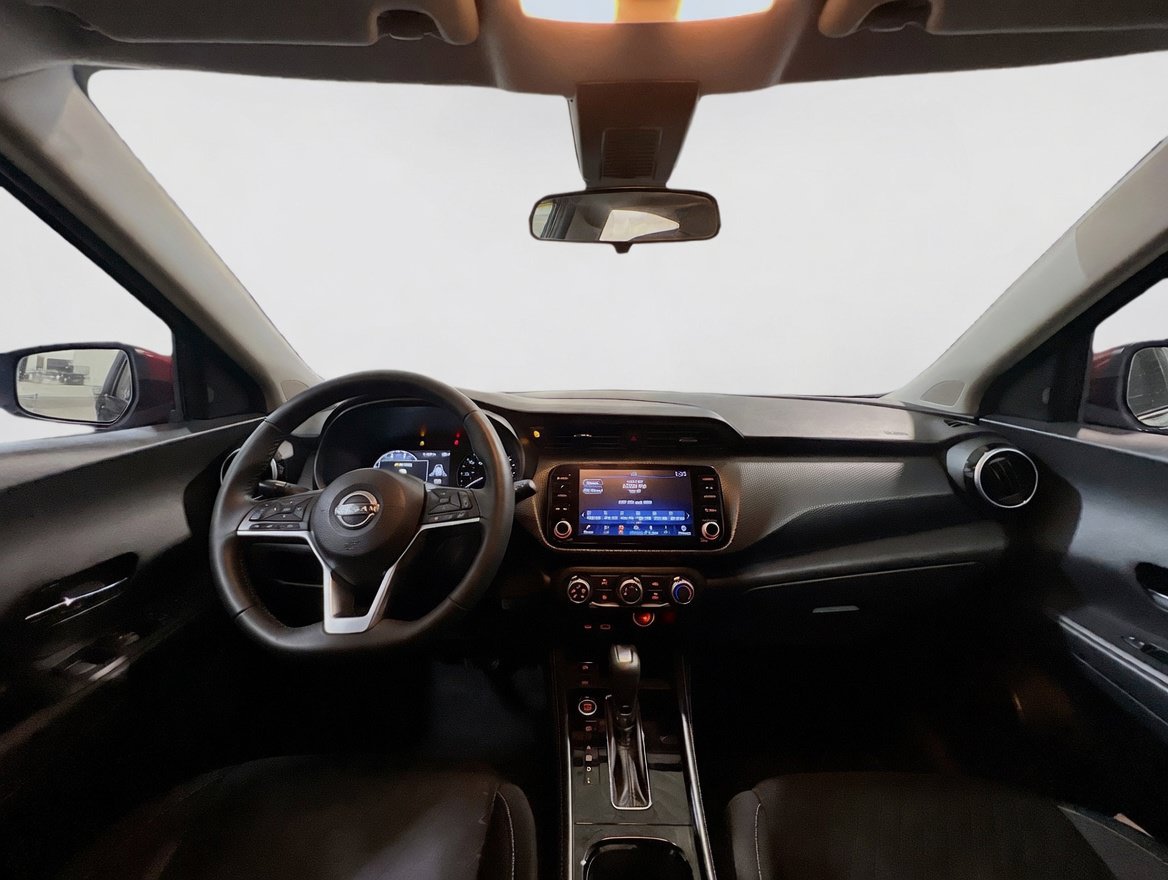 Used 2023 Nissan Kicks SV FWD image 15