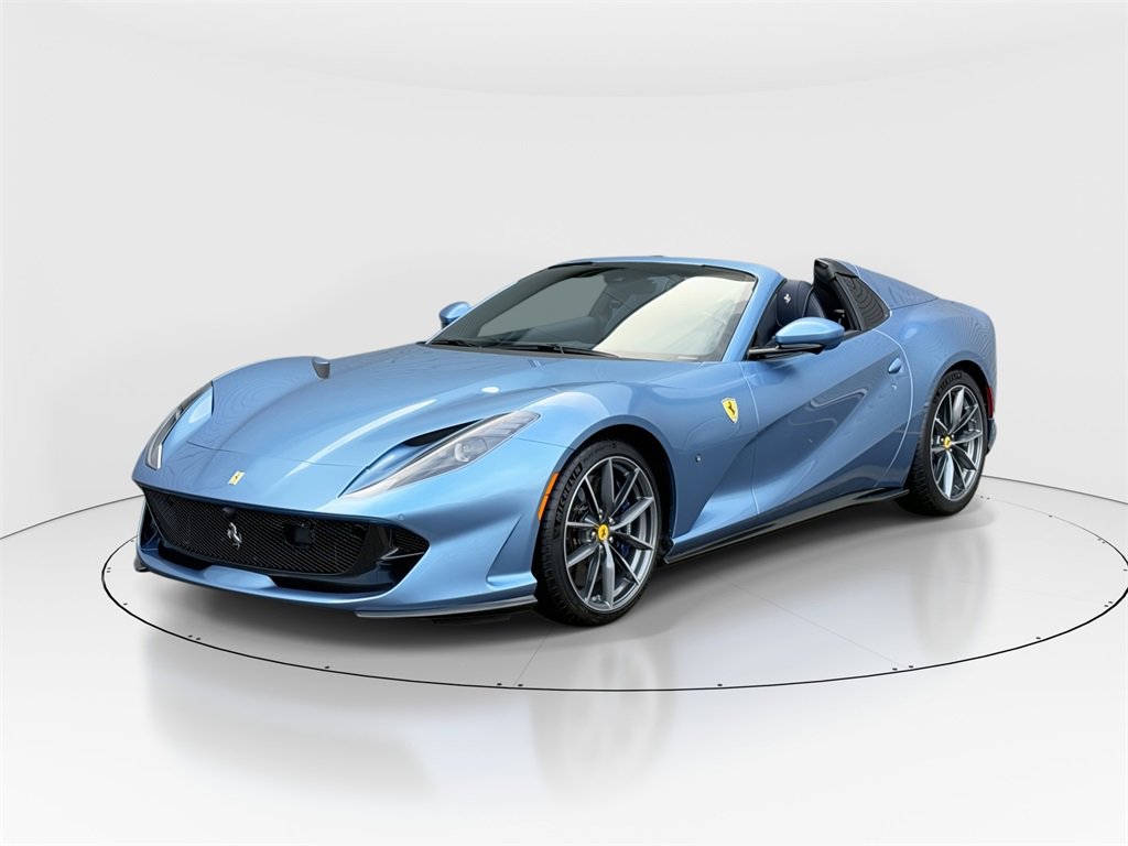 Used 2021 Ferrari 812 GTS image 1