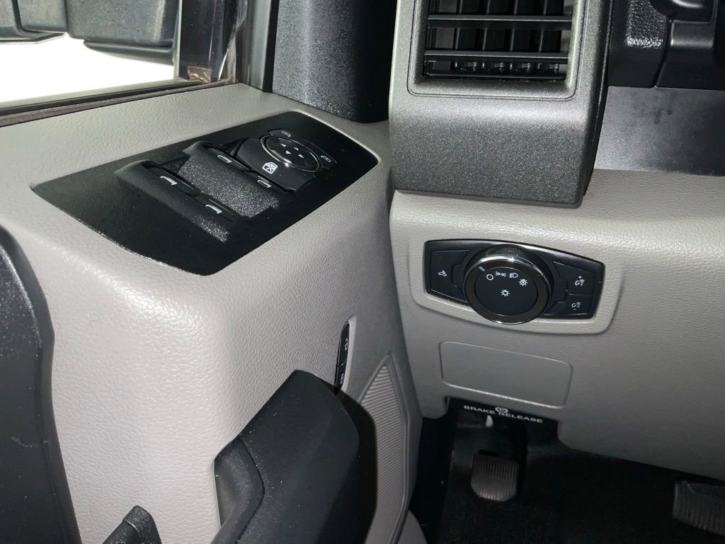 Certified 2020 Ford F250 XL w/ Power Equipment Group AWD/4WD image 19