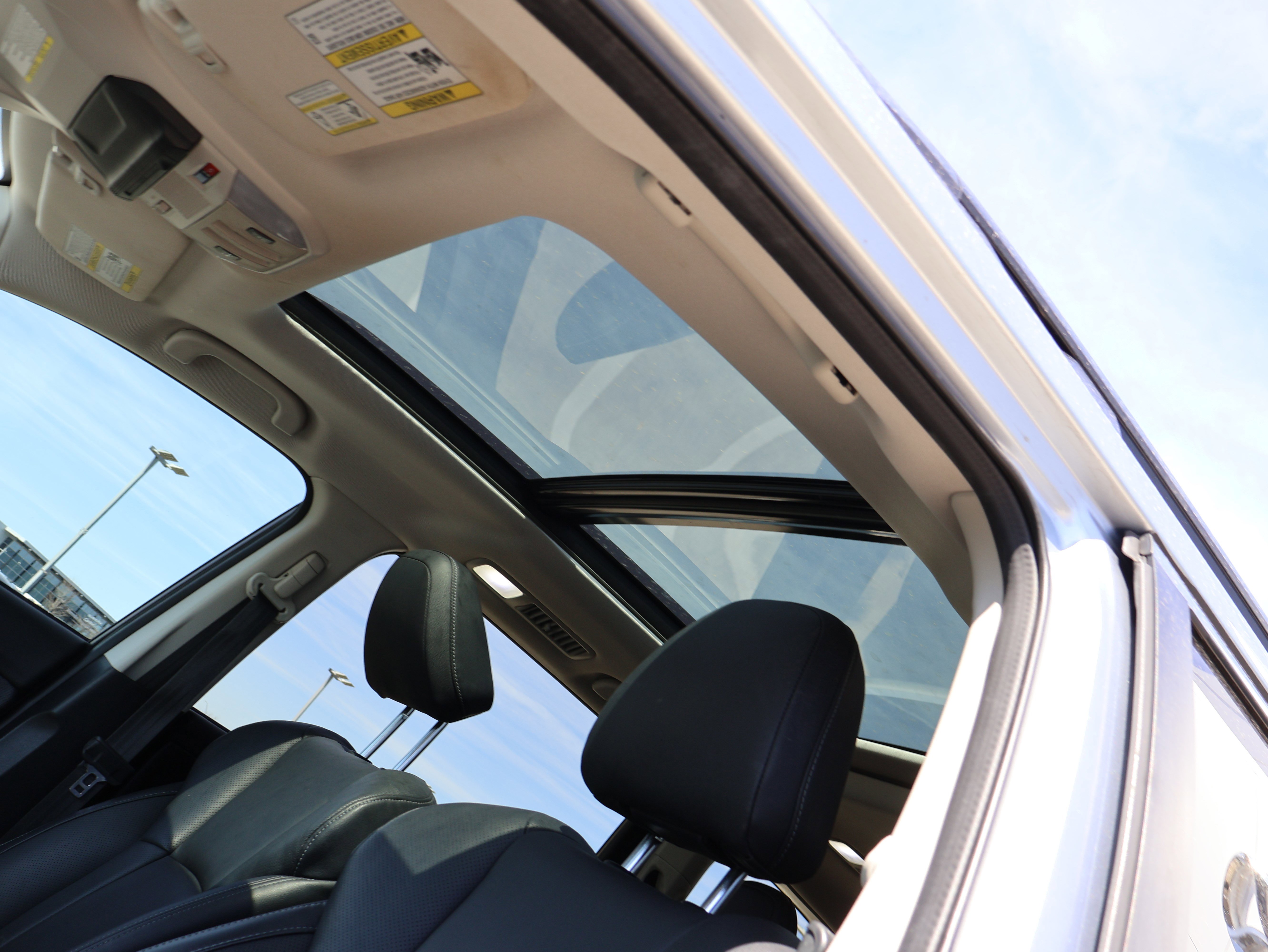 Used 2022 Subaru Ascent Limited w/ Technology Package image 42