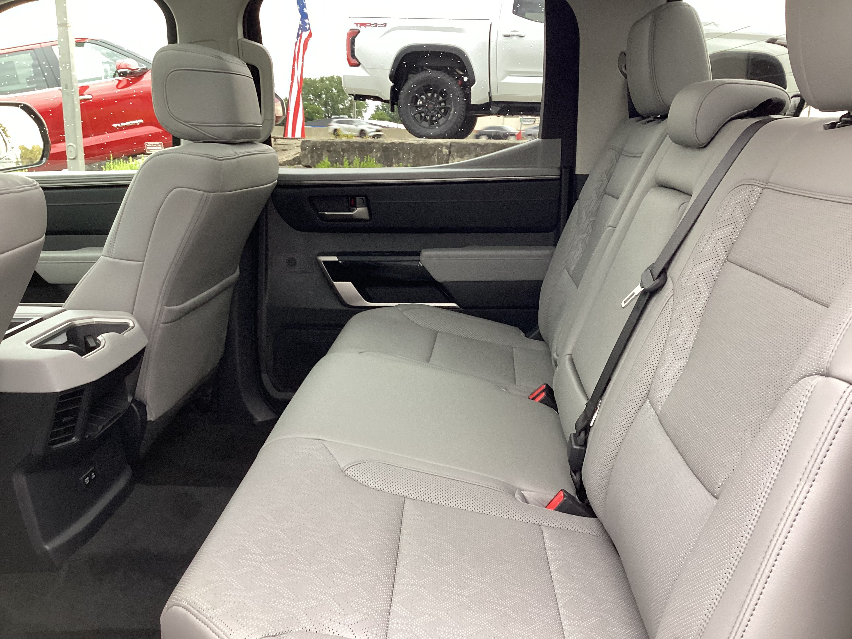 Used 2024 Toyota Tundra Limited w/ TRD Off-Road Package AWD/4WD image 11
