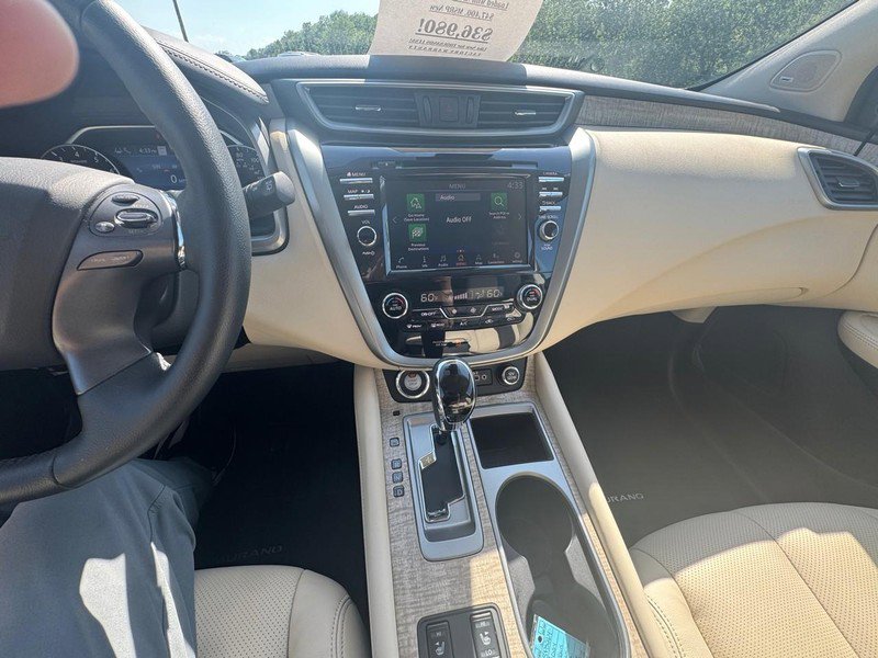 Used 2024 Nissan Murano SL image 17