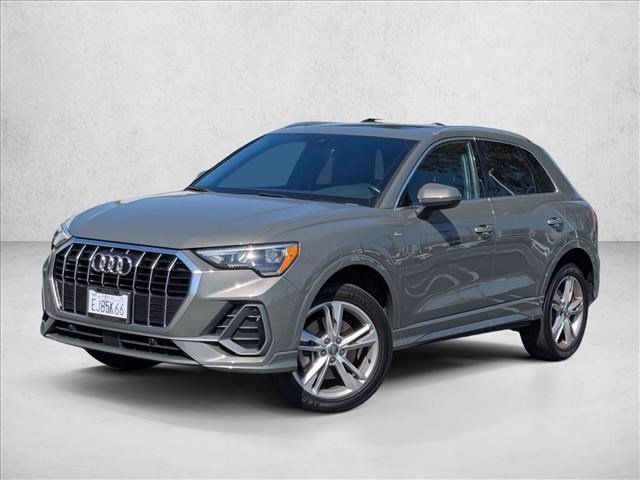 Used 2020 Audi Q3 2.0T Premium w/ Convenience Package image 1