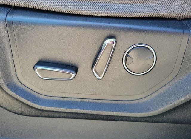 Used 2016 Ford F150 XLT w/ Equipment Group 302A Luxury image 16