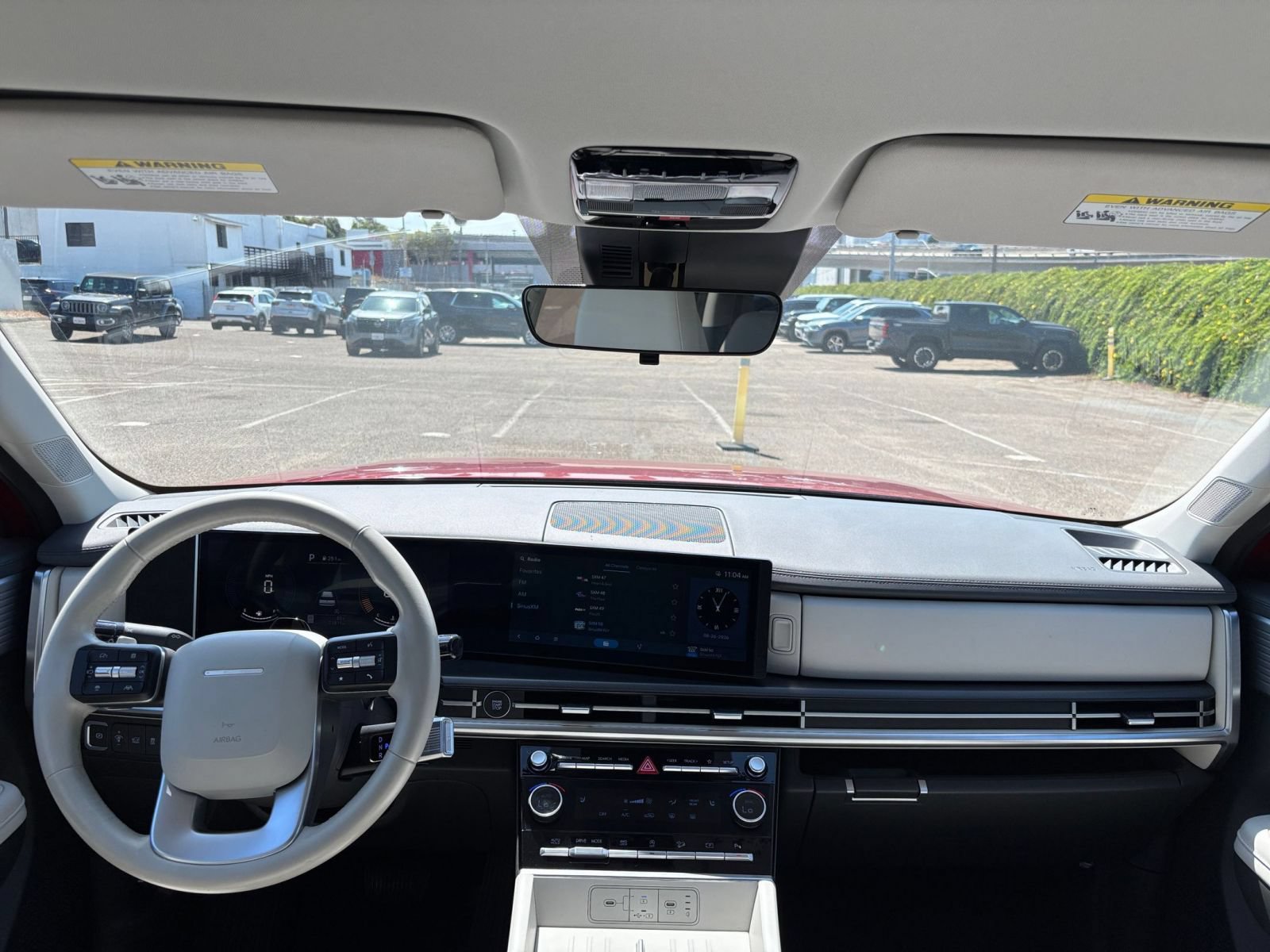 Used 2025 Hyundai Santa Fe SEL AWD/4WD image 35