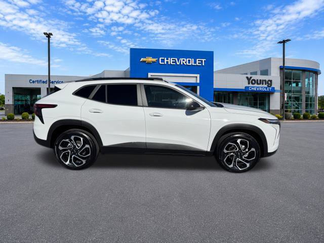 Used 2026 Chevrolet Trax RS w/ Driver Confidence Package FWD image 11