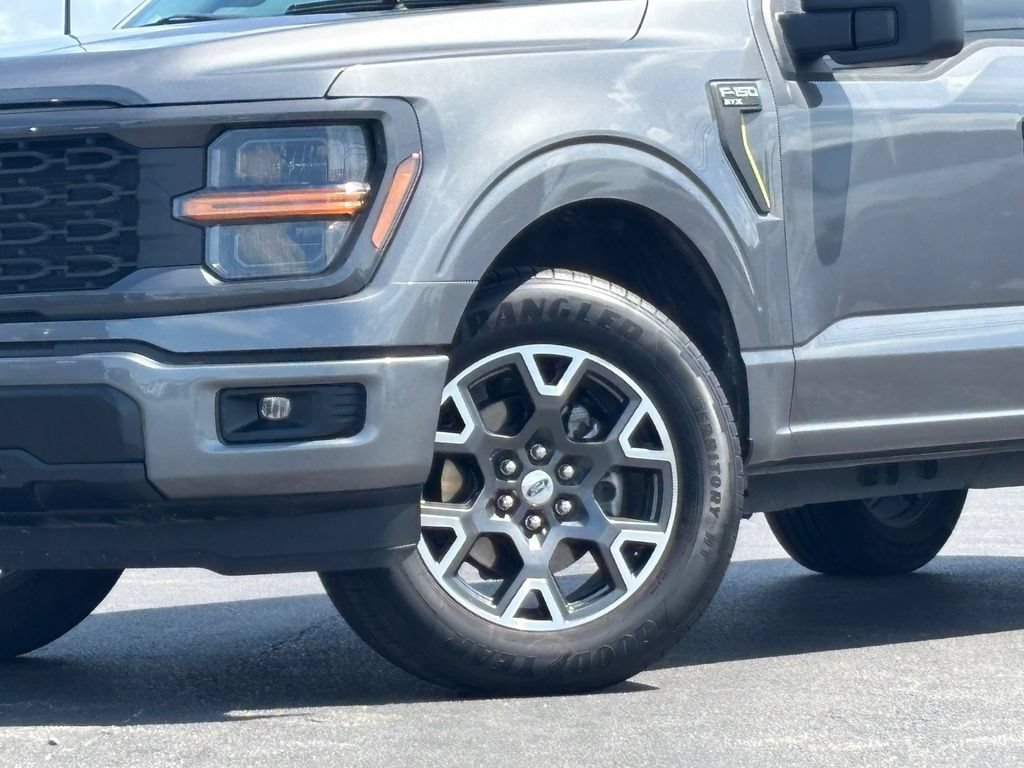 Used 2024 Ford F150 STX RWD image 2