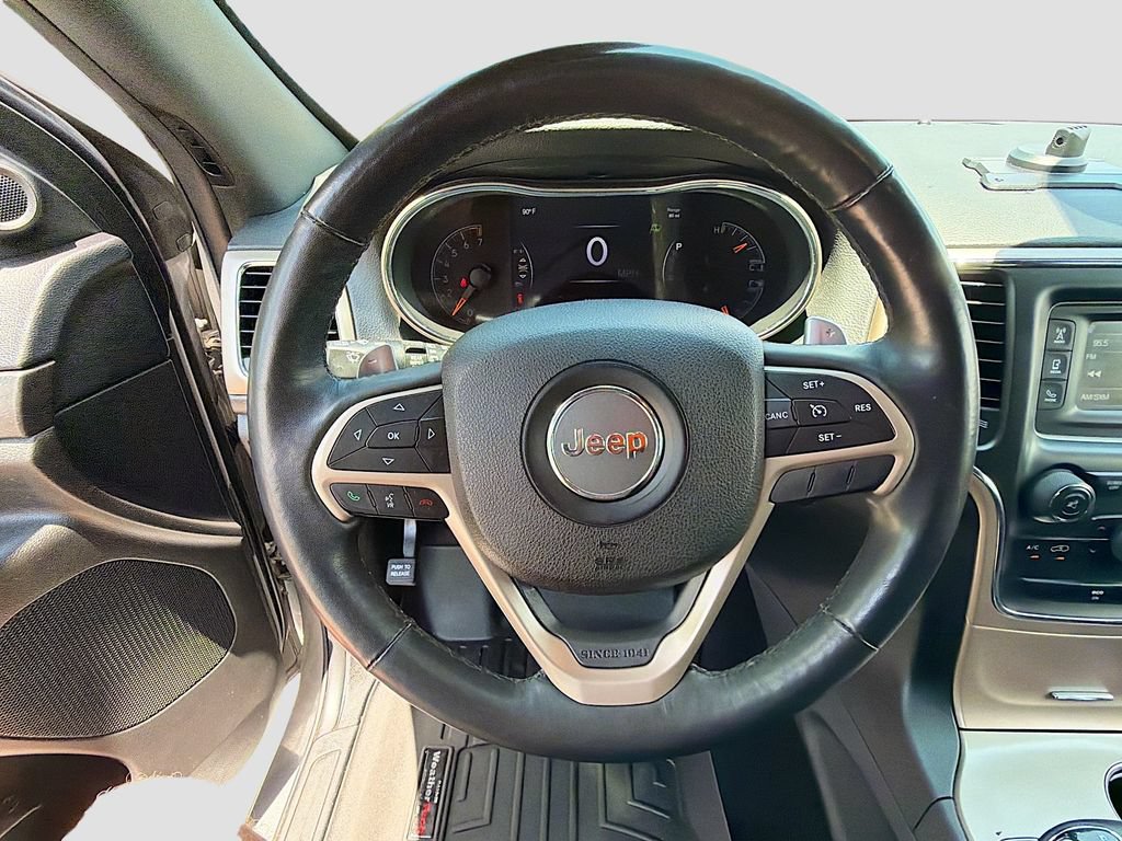 Used 2015 Jeep Grand Cherokee Laredo w/ Quick Order Package 23E AWD/4WD image 11