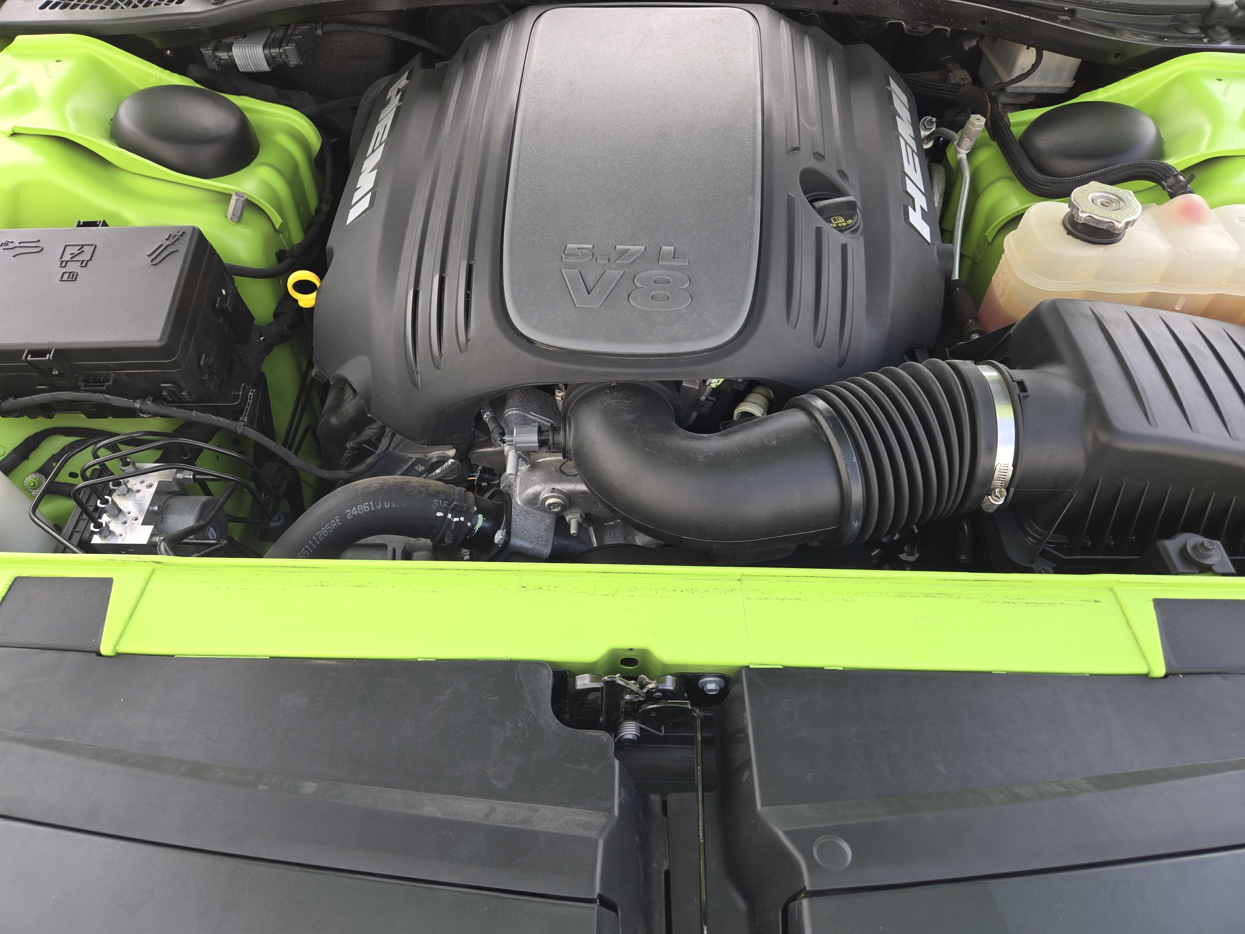 Used 2023 Dodge Challenger R/T w/ Blacktop Package RWD image 32