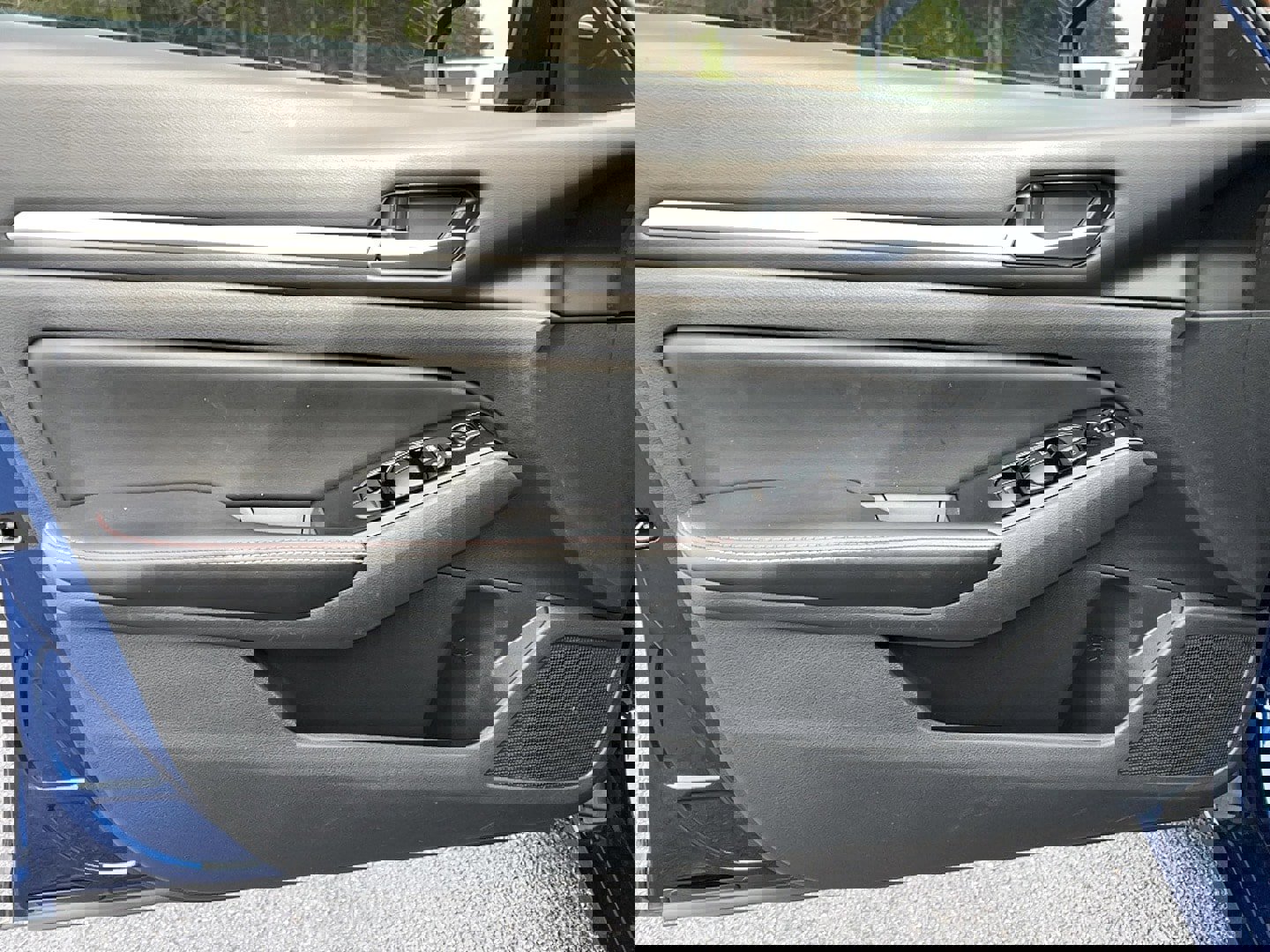 Used 2024 Nissan Altima 2.5 SR w/ SR Premium Package image 13