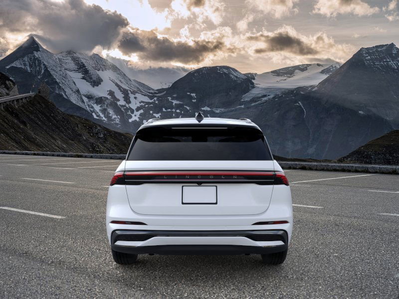 New 2026 Lincoln Nautilus Black Label w/ Jet Appearance Package image 5