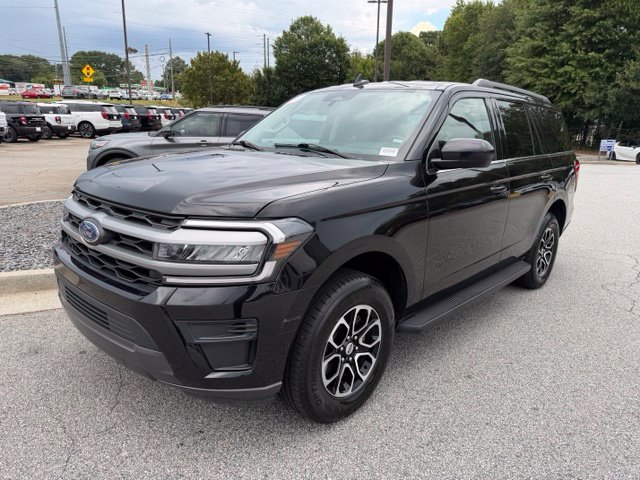 Certified 2024 Ford Expedition XLT AWD/4WD image 4