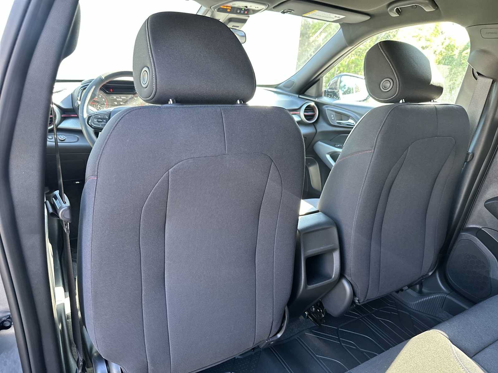 New 2026 Chevrolet Trax RS FWD image 16