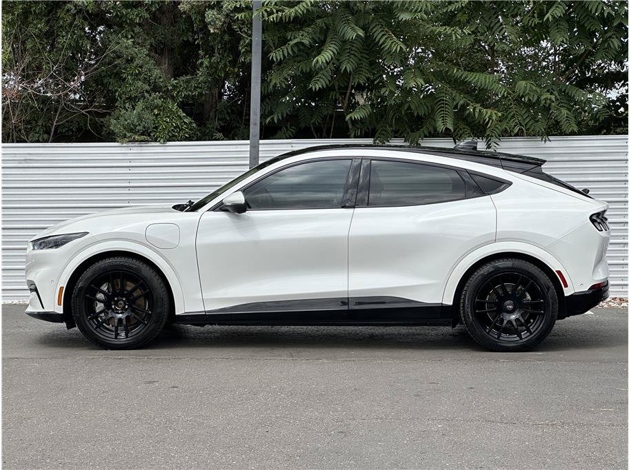 Used 2022 Ford Mustang Mach-E Premium w/ Ice White Appearance Package AWD/4WD image 13