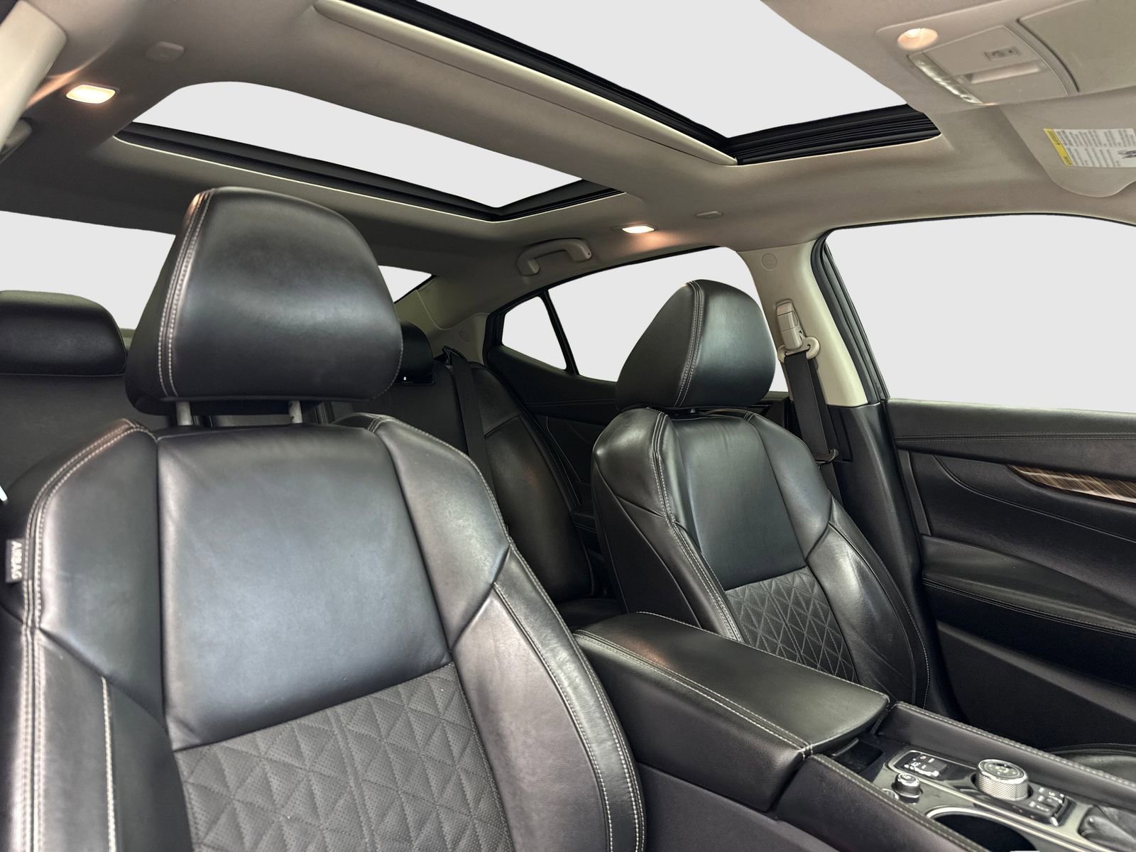 Used 2017 Nissan Maxima Platinum image 39