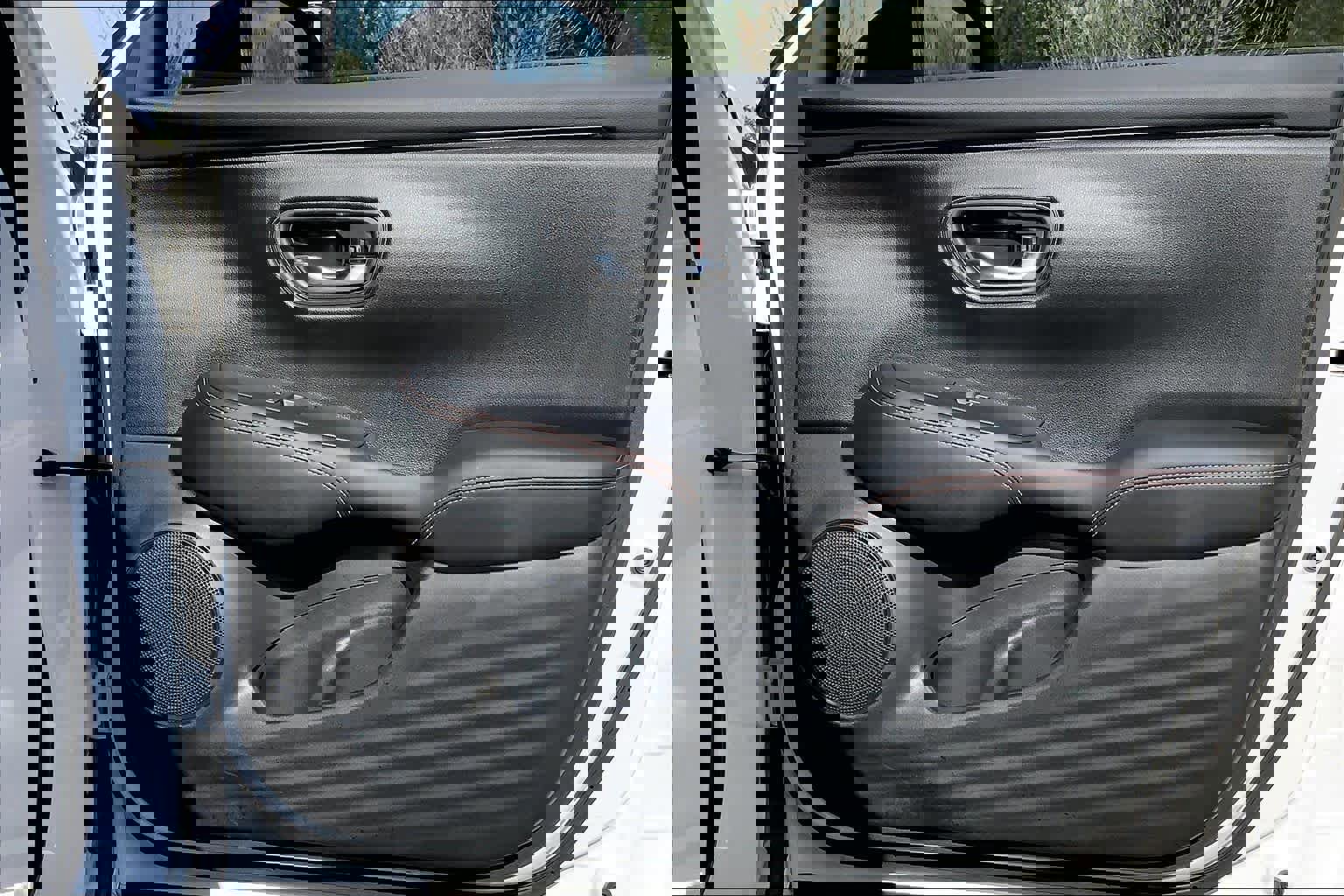 Used 2025 Honda HR-V Sport image 22