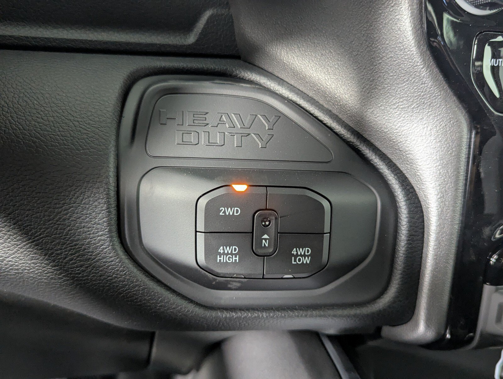 New 2026 RAM 2500 Big Horn AWD/4WD image 22