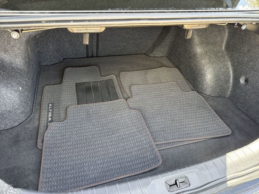 Used 2023 Nissan Altima 2.0 SR image 60