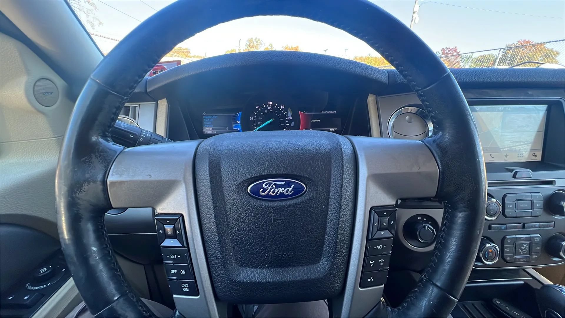 Used 2017 Ford Expedition EL Limited w/ Equipment Group 301A AWD/4WD image 13