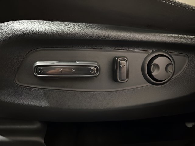 Used 2024 Honda CR-V EX image 12