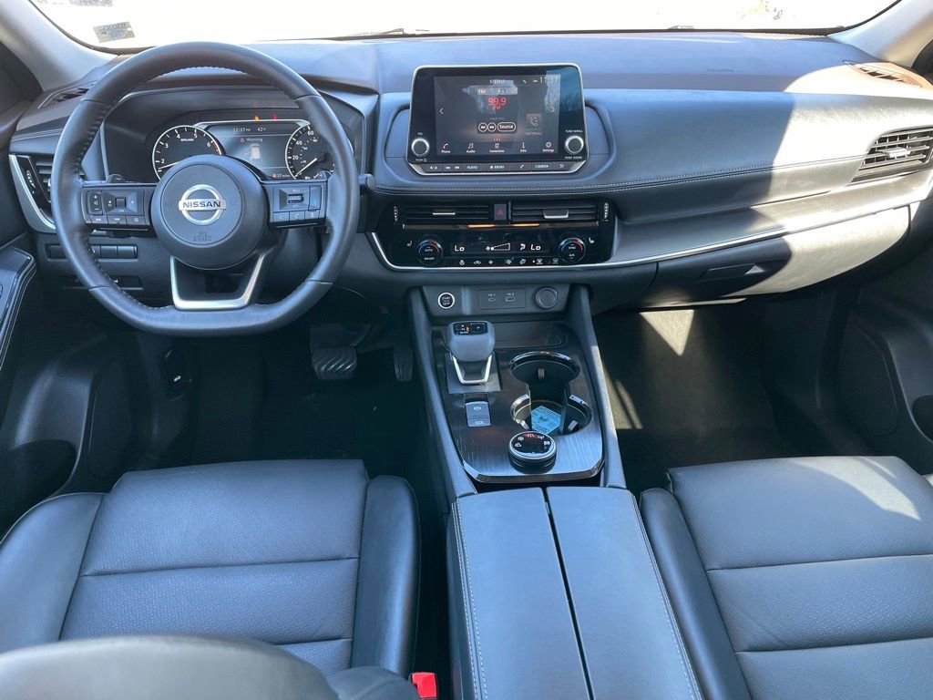 Certified 2023 Nissan Rogue SV w/ SV Premium B Package AWD/4WD image 9